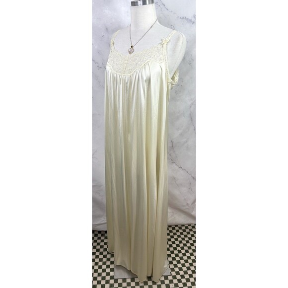 VTG 60s Romantic Nightgown Dress sz S Cream Nylon Lace Floral Lingerie Ethereal - Picture 12 of 16